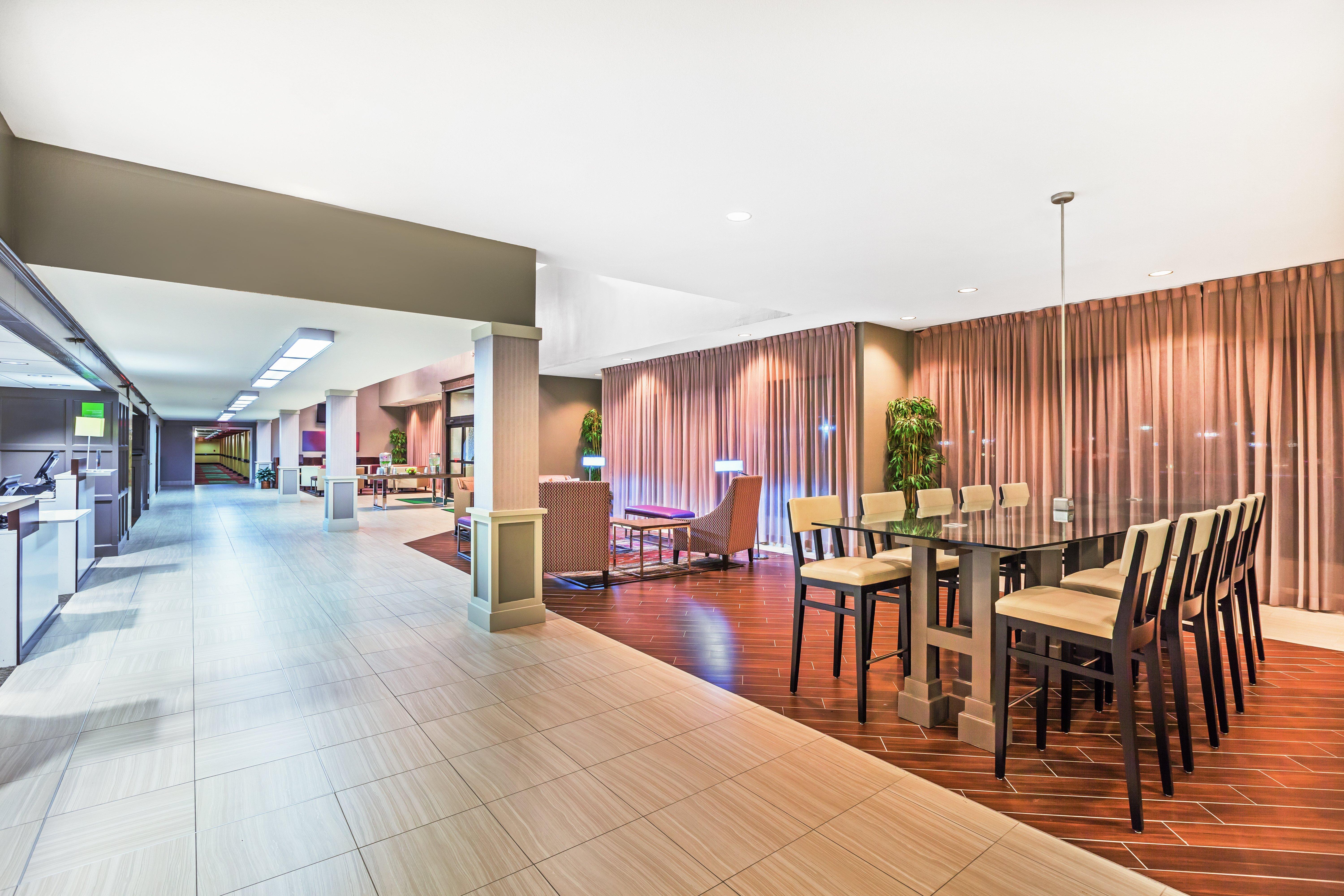 Holiday Inn Tyler - Conference Center By Ihg Exterior photo