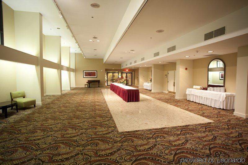 Holiday Inn Tyler - Conference Center By Ihg Restaurant photo